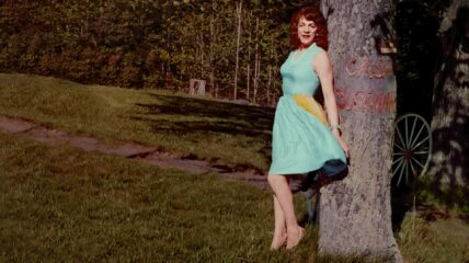 Casa Susanna visitor leaning on a tree