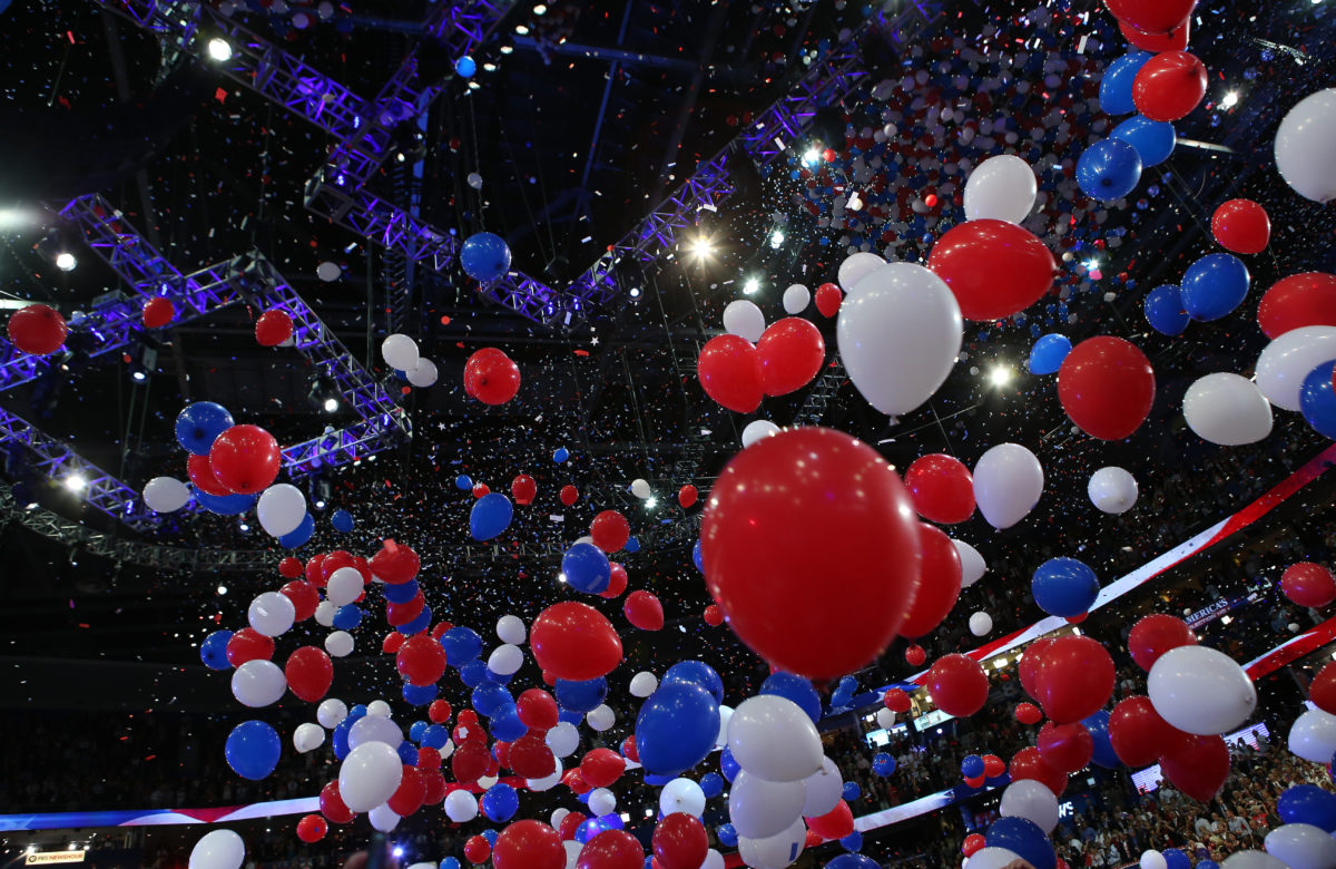 balloons float